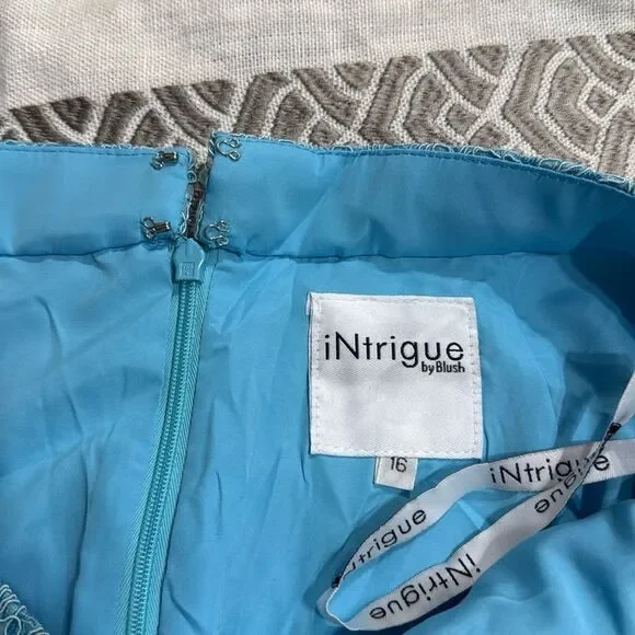 (W0) Intrigue by Blush PromStyle No. 284, Women's Blue Two-Piece Dress, Size 16